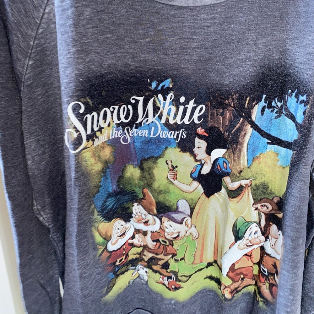 Snow White long sleeve